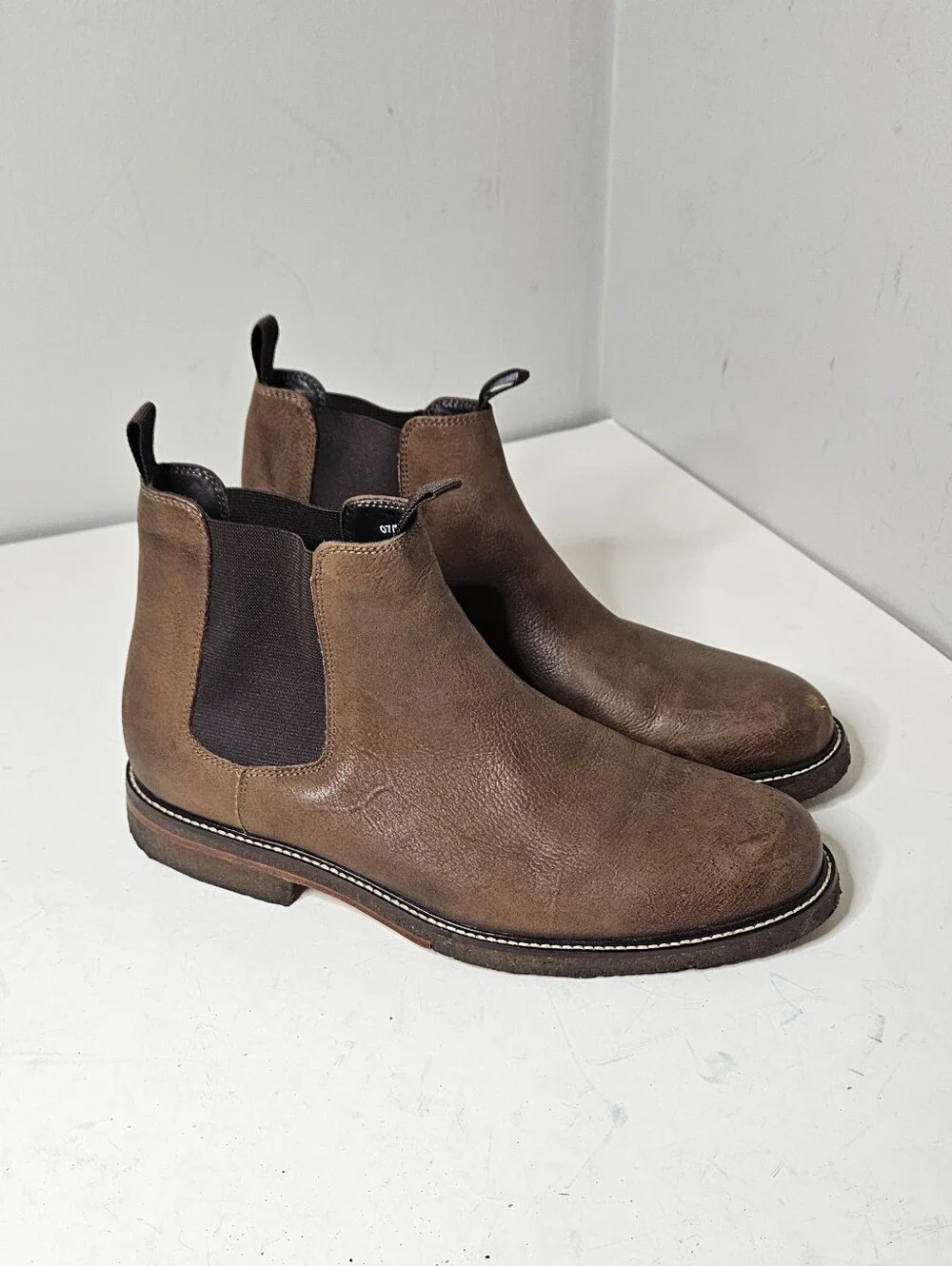 Onward Reserve Highland Chelsea Boots Brown Men's Slip On Elastic Sides 8.5